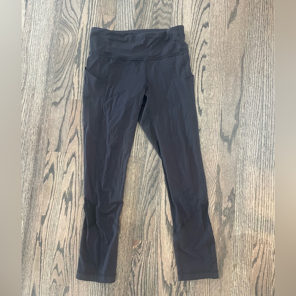 Black Lululemon Leggings Cropped